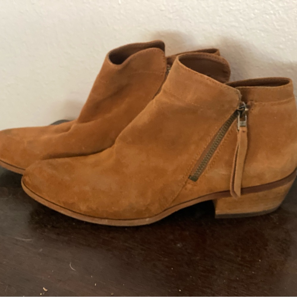 Men's Tan Suede Ankle Boots